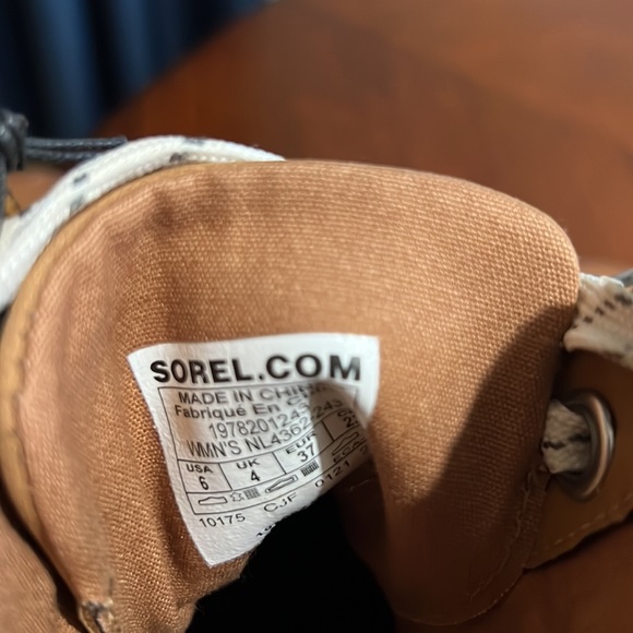 Sorel Women's Joan of Arctic Wedge III Lexie Boot Waterproof Leather Wedge Boots - Picture 8 of 11